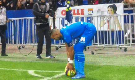 秦子牛：5战0失球是团队的努力，正赛有信心继续零封（秦子牛称五场零失球归功团队，正赛有信心再度零封）