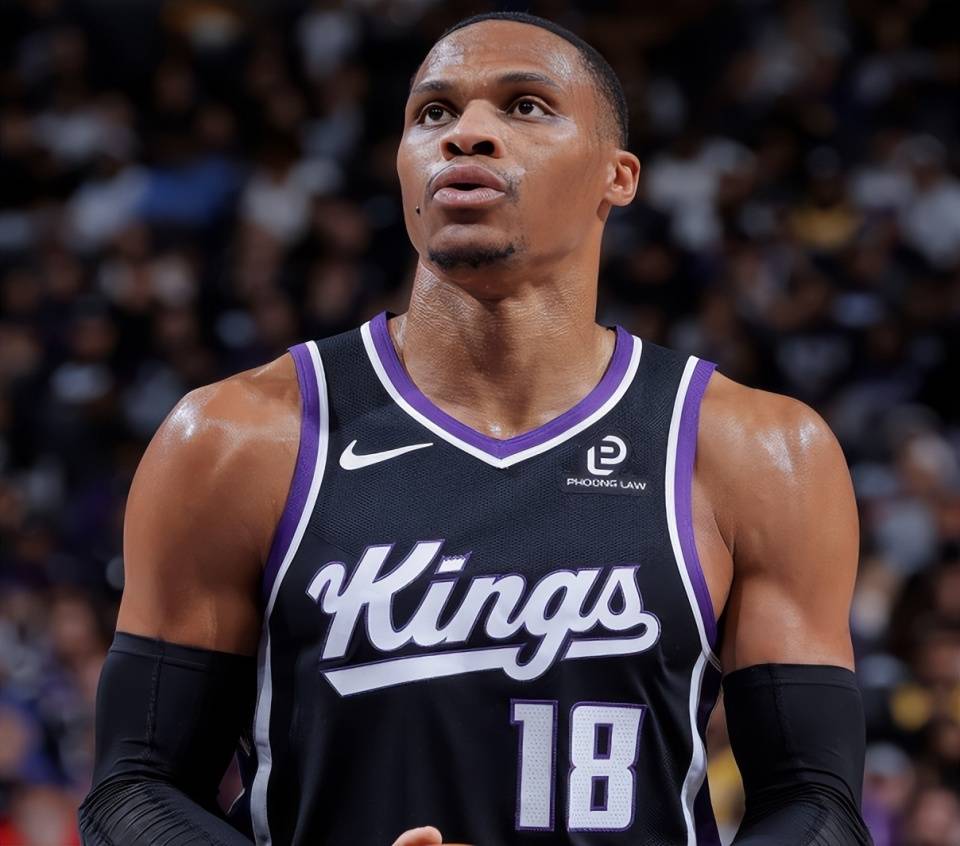 齐沃：最重要的是今天的意大利杯，然后再考虑之后的比赛（齐沃：先专注今日意大利杯，之后再考虑后续比赛）