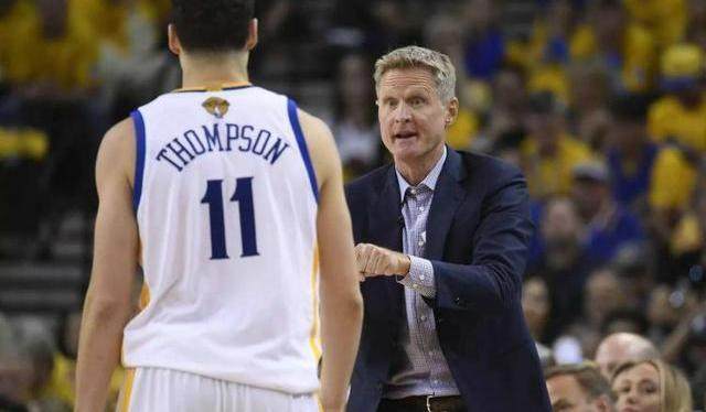 进球机器！2025年俱乐部+国家队凯恩65场比赛轰入60球（凯恩太猛：2025年代表俱乐部与国家队65战斩获60球）