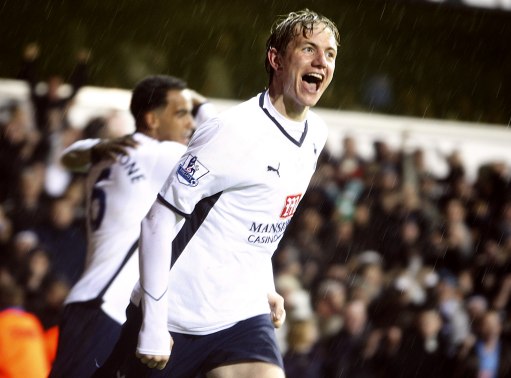 东体：明年3月份国足可能与打进世界杯正赛的亚洲球队热身（东体：国足明年3月或约战晋级世界杯正赛的亚洲对手）