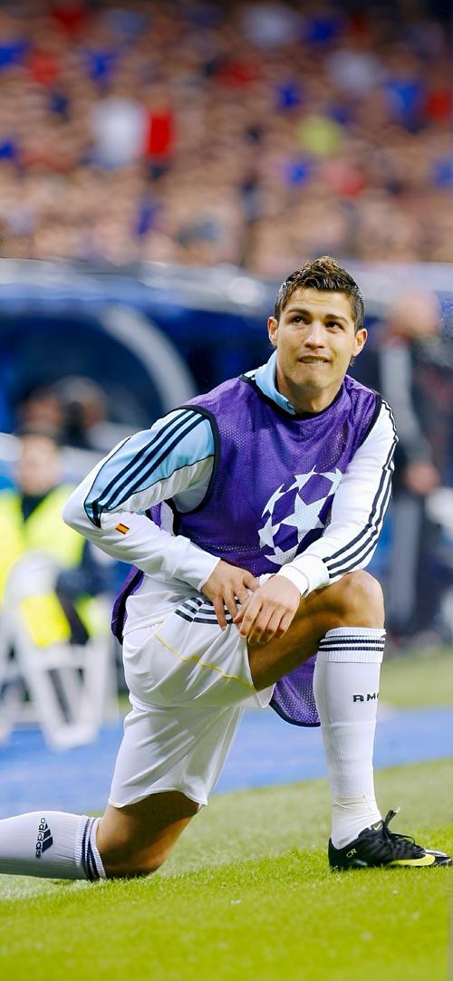 埃贝尔提议诺伊尔重返国家队？卡恩：这也许只是他的个人想法（卡恩回应埃贝尔建议诺伊尔回归国家队：或仅其个人观点）