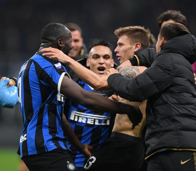 NBA常规赛：火箭119-96湖人丨【球星】詹姆斯vs火箭集锦 全场18分5助表现不佳难阻失利（NBA常规赛：火箭119-96击败湖人，詹姆斯18分5助难救主）