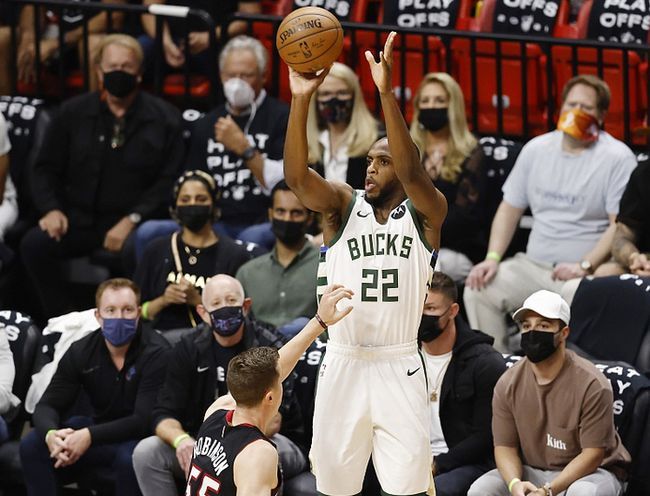 斯基拉：加拉塔萨雷有意卢克曼，并将他列入冬窗引援名单中（斯基拉：加拉塔萨雷有意签下卢克曼，已将其纳入冬窗引援计划）