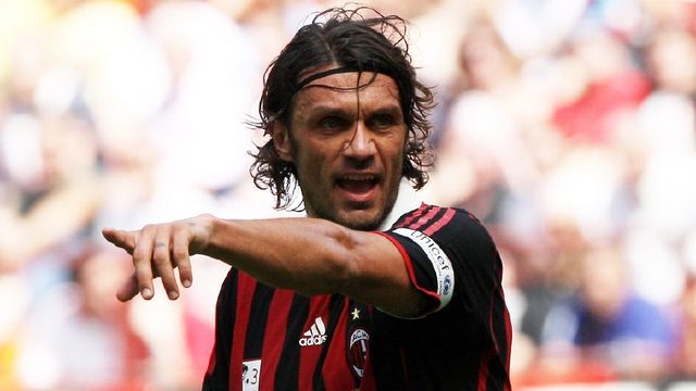 汉密尔顿：最喜欢内马尔和维尼修斯；欣赏梅西的技术（汉密尔顿：钟爱内马尔与维尼修斯，赞赏梅西技术）