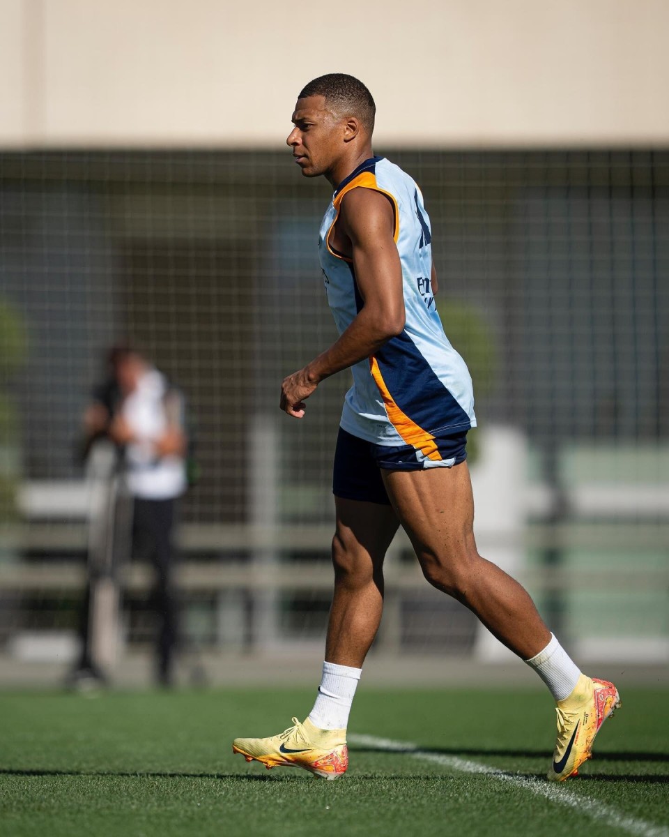 篮球的魅力就在这一秒（篮球之美，尽在此刻）