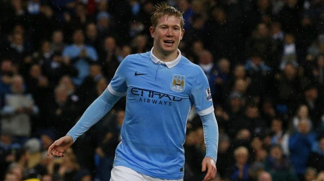 英超-B费双响姆贝莫破门芒特建功 曼联4-1狼队升至第六（英超：B费梅开二度，姆贝莫破门、芒特建功，曼联4-1狼队升至第六）